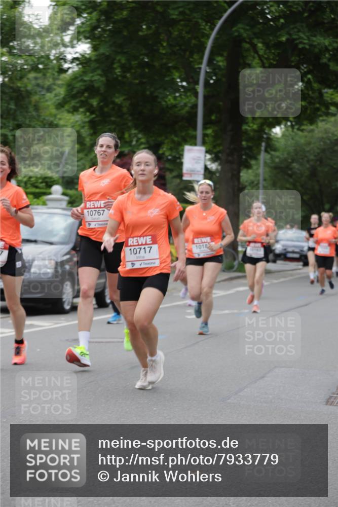 15.06.2025 - REWE Women's Run Jannik Wohlers http://msf.ph/oto/7933779 15.06.2025 08:25:25 Laufen 10767, 10717, 1018 meine-sportfotos.de