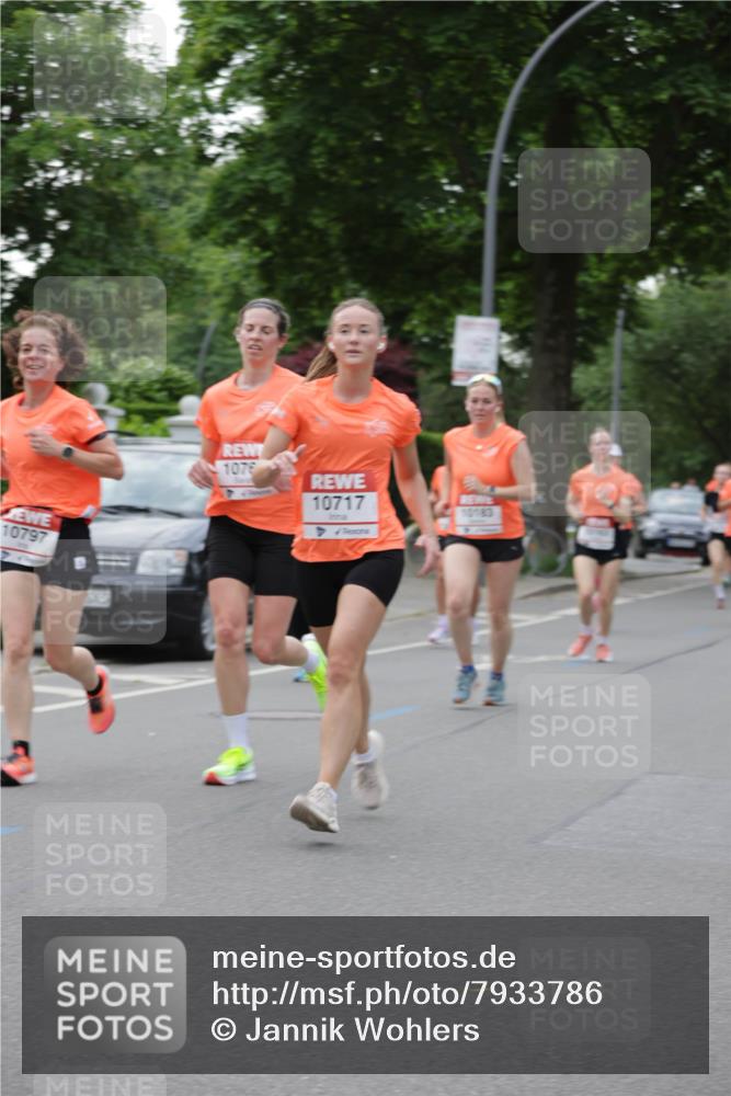15.06.2025 - REWE Women's Run Jannik Wohlers http://msf.ph/oto/7933786 15.06.2025 08:25:25 Laufen 10797, 1076, 10717 meine-sportfotos.de