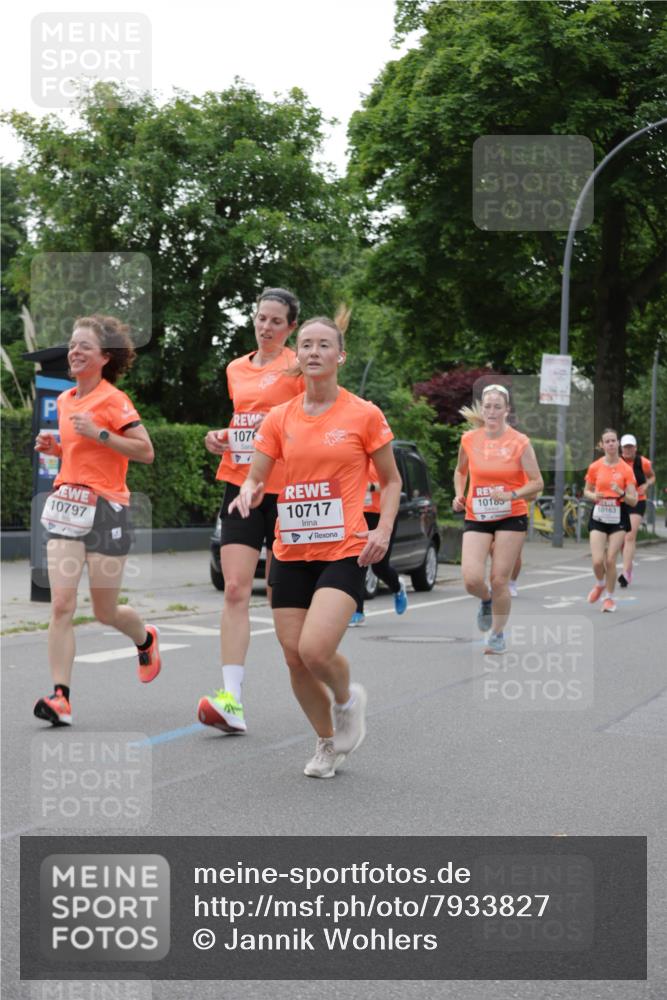 15.06.2025 - REWE Women's Run Jannik Wohlers http://msf.ph/oto/7933827 15.06.2025 08:25:26 Laufen 10797, 1076, 4, 10717, 10185, 10163 meine-sportfotos.de