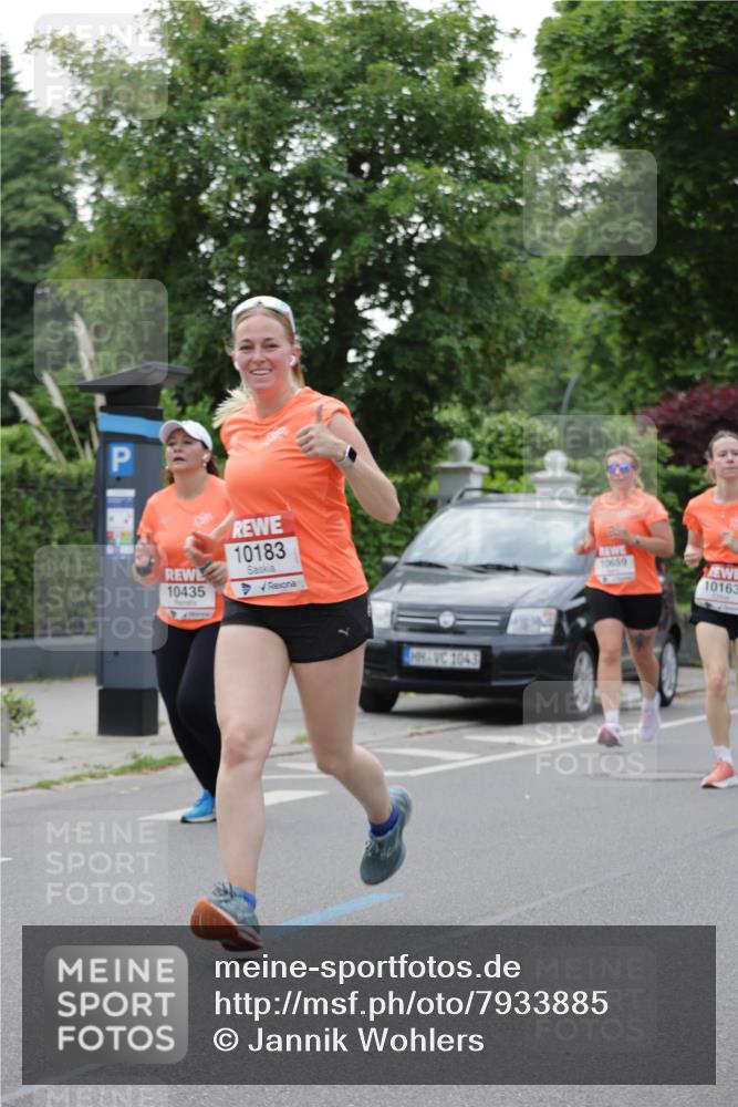 15.06.2025 - REWE Women's Run Jannik Wohlers http://msf.ph/oto/7933885 15.06.2025 08:25:28 Laufen 10435, 10183, 1043 meine-sportfotos.de