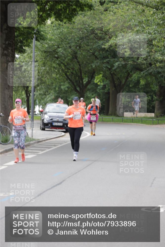 15.06.2025 - REWE Women's Run Jannik Wohlers http://msf.ph/oto/7933896 15.06.2025 08:34:12 Laufen  meine-sportfotos.de