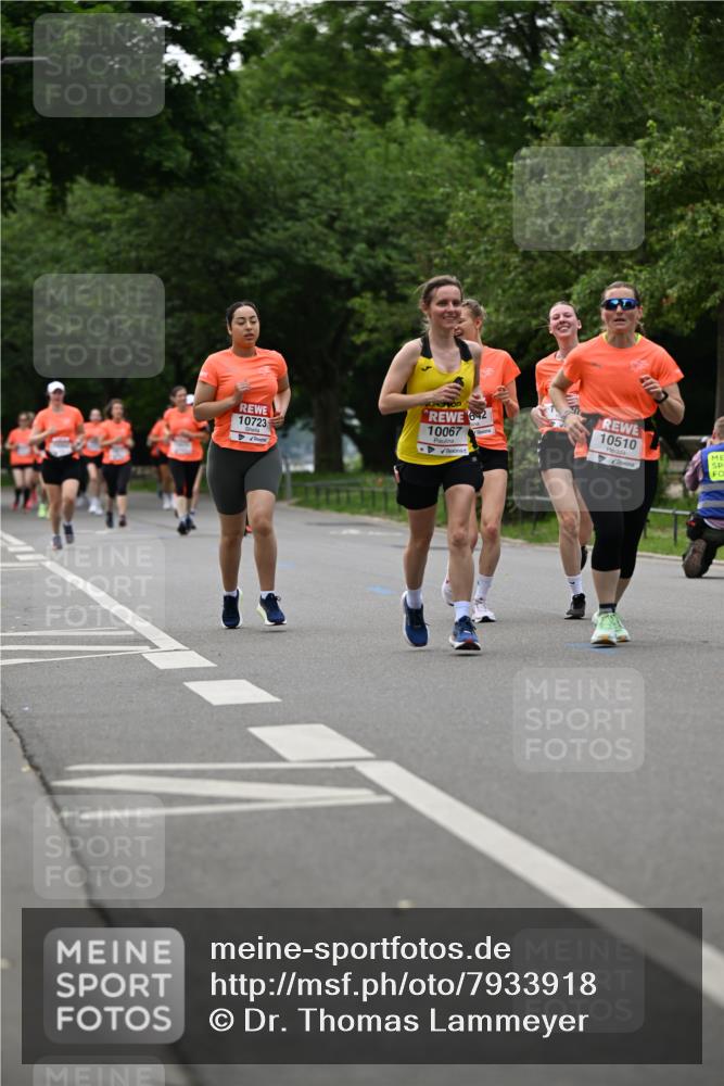 15.06.2025 - REWE Women's Run Dr. Thomas Lammeyer http://msf.ph/oto/7933918 15.06.2025 09:17:52 Laufen 642, 10723, 10067, 10510 meine-sportfotos.de