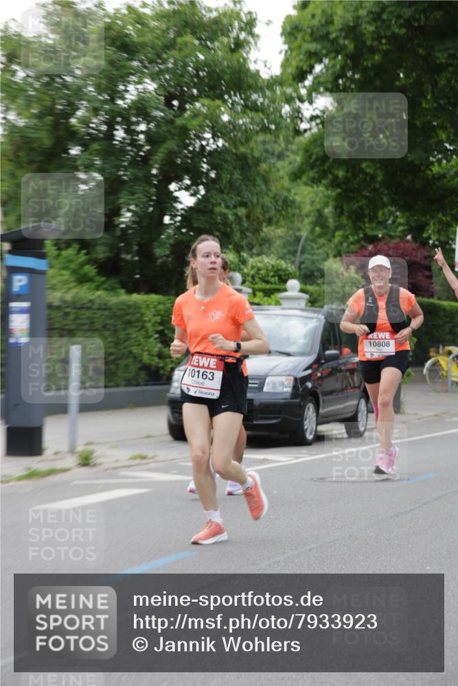15.06.2025 - REWE Women's Run Jannik Wohlers http://msf.ph/oto/7933923 15.06.2025 08:25:29 Laufen 10163, 10808 meine-sportfotos.de