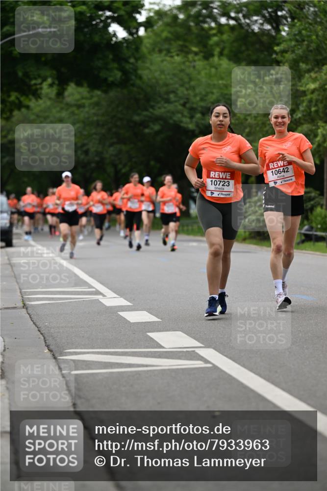 15.06.2025 - REWE Women's Run Dr. Thomas Lammeyer http://msf.ph/oto/7933963 15.06.2025 09:17:53 Laufen 10723, 10642 meine-sportfotos.de