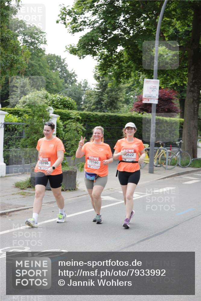 15.06.2025 - REWE Women's Run Jannik Wohlers http://msf.ph/oto/7933992 15.06.2025 08:34:35 Laufen 10180, 10785, 0622, 15, 2025 meine-sportfotos.de