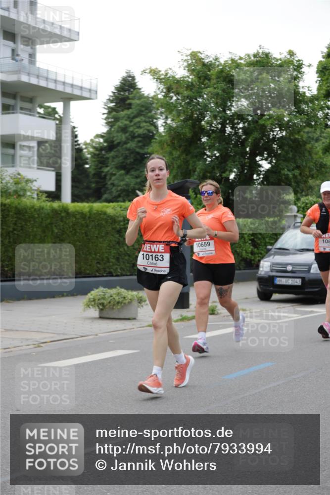 15.06.2025 - REWE Women's Run Jannik Wohlers http://msf.ph/oto/7933994 15.06.2025 08:25:30 Laufen 10163, 10659, 1043, 108 meine-sportfotos.de