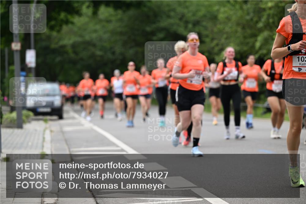 15.06.2025 - REWE Women's Run Dr. Thomas Lammeyer http://msf.ph/oto/7934027 15.06.2025 09:18:08 Laufen 10 meine-sportfotos.de