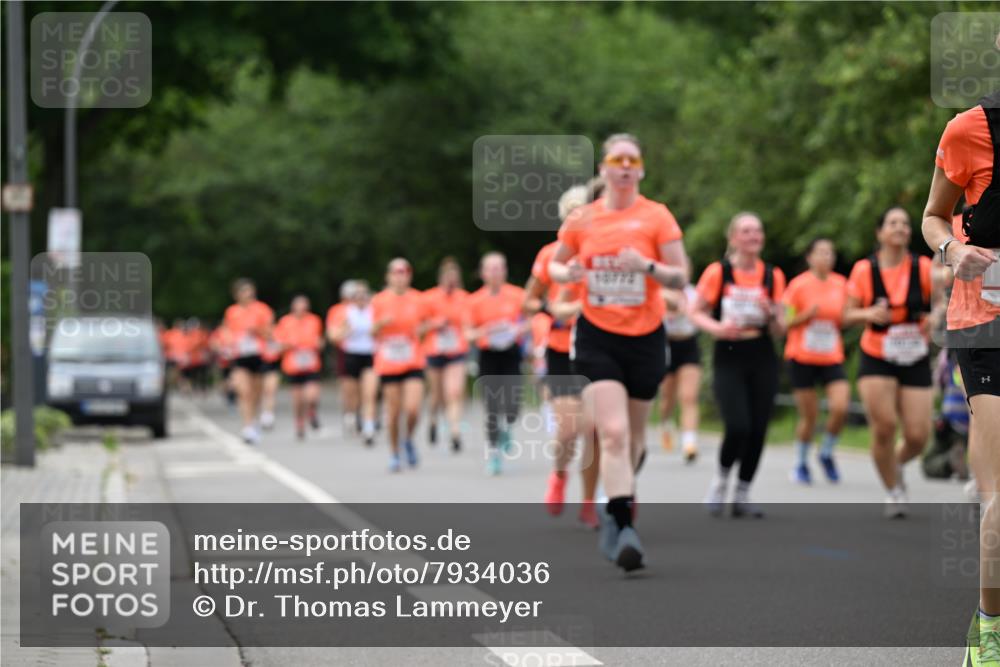 15.06.2025 - REWE Women's Run Dr. Thomas Lammeyer http://msf.ph/oto/7934036 15.06.2025 09:18:08 Laufen 10772 meine-sportfotos.de