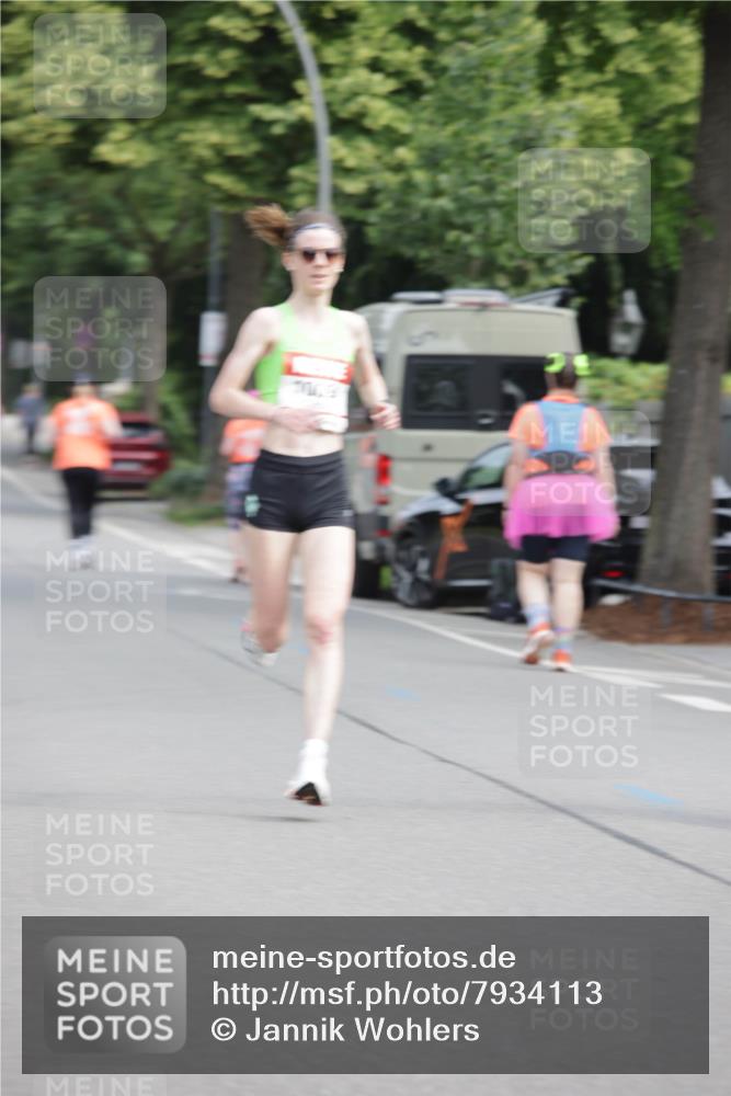 15.06.2025 - REWE Women's Run Jannik Wohlers http://msf.ph/oto/7934113 15.06.2025 08:34:47 Laufen  meine-sportfotos.de