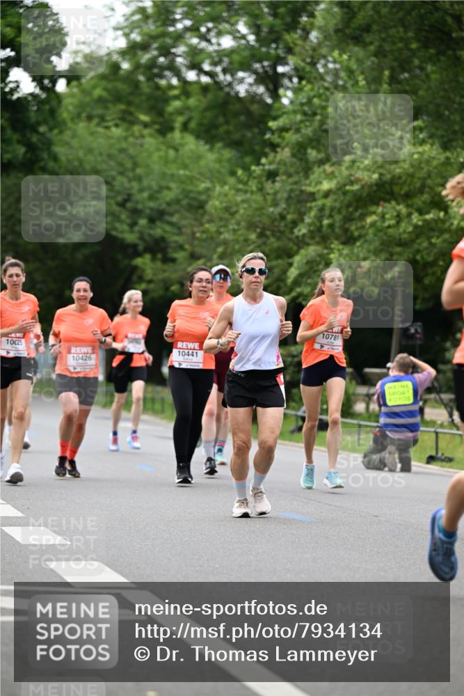 15.06.2025 - REWE Women's Run Dr. Thomas Lammeyer http://msf.ph/oto/7934134 15.06.2025 09:18:16 Laufen 10025, 10441, 10426, 10781 meine-sportfotos.de
