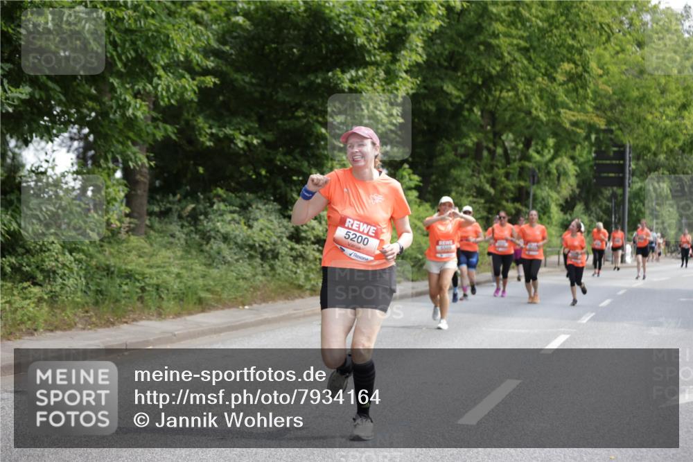 15.06.2025 - REWE Women's Run Jannik Wohlers http://msf.ph/oto/7934164 15.06.2025 10:12:05 Laufen 5200, 5509 meine-sportfotos.de