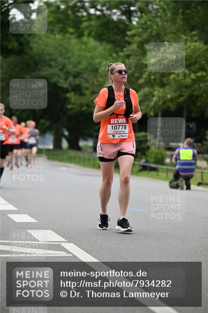 15.06.2025 - REWE Women's Run Dr. Thomas Lammeyer http://msf.ph/oto/7934282 15.06.2025 09:18:22 Laufen 10778 meine-sportfotos.de