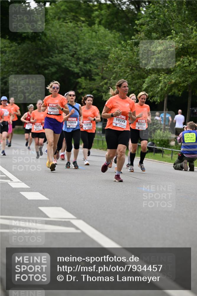 15.06.2025 - REWE Women's Run Dr. Thomas Lammeyer http://msf.ph/oto/7934457 15.06.2025 09:18:28 Laufen 10414, 10807, 10809, 10819, 10229, 10530 meine-sportfotos.de