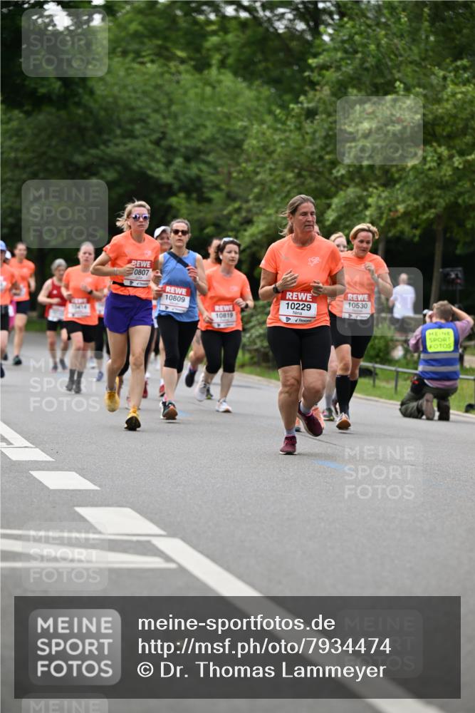 15.06.2025 - REWE Women's Run Dr. Thomas Lammeyer http://msf.ph/oto/7934474 15.06.2025 09:18:28 Laufen 10414, 0807, 10809, 10819, 10530, 10229 meine-sportfotos.de