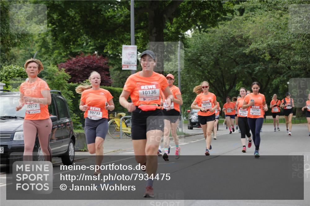 15.06.2025 - REWE Women's Run Jannik Wohlers http://msf.ph/oto/7934475 15.06.2025 08:25:40 Laufen 3, 10272, 10733, 15, 2025, 10136, 10775, 10795, 10245 meine-sportfotos.de