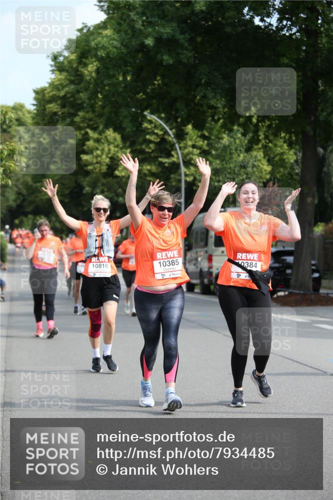 15.06.2025 - REWE Women's Run Jannik Wohlers http://msf.ph/oto/7934485 15.06.2025 09:52:11 Laufen 10018, 10810, 10385, 0384 meine-sportfotos.de