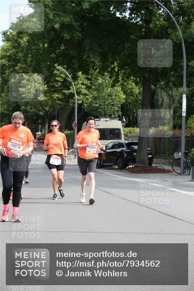 15.06.2025 - REWE Women's Run Jannik Wohlers http://msf.ph/oto/7934562 15.06.2025 09:52:17 Laufen 10335 meine-sportfotos.de
