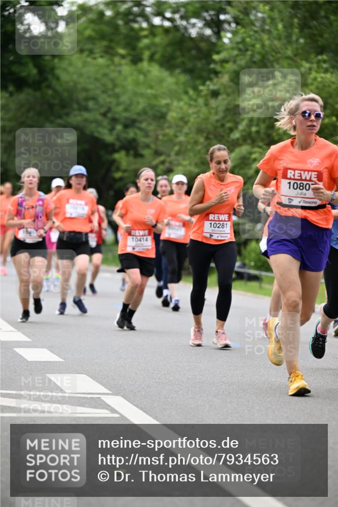 15.06.2025 - REWE Women's Run Dr. Thomas Lammeyer http://msf.ph/oto/7934563 15.06.2025 09:18:32 Laufen 10414, 10281, 10807 meine-sportfotos.de