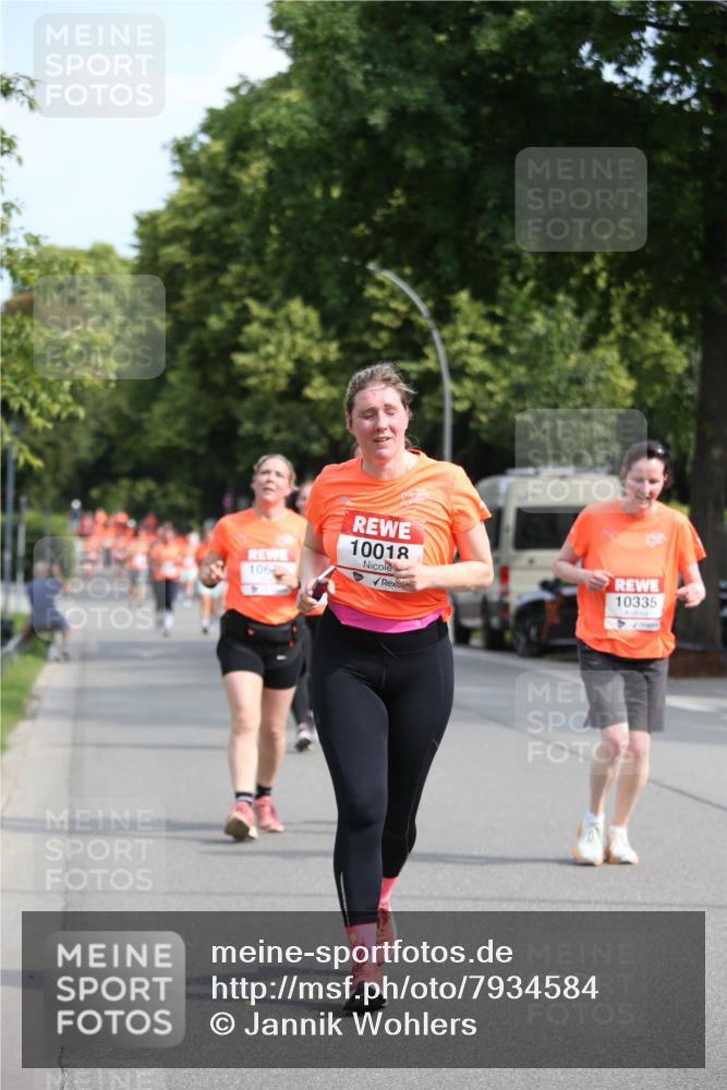 15.06.2025 - REWE Women's Run Jannik Wohlers http://msf.ph/oto/7934584 15.06.2025 09:52:18 Laufen 10018, 10335 meine-sportfotos.de