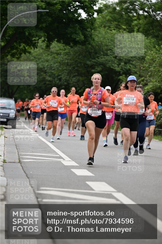 15.06.2025 - REWE Women's Run Dr. Thomas Lammeyer http://msf.ph/oto/7934596 15.06.2025 09:18:33 Laufen 10464, 10219 meine-sportfotos.de