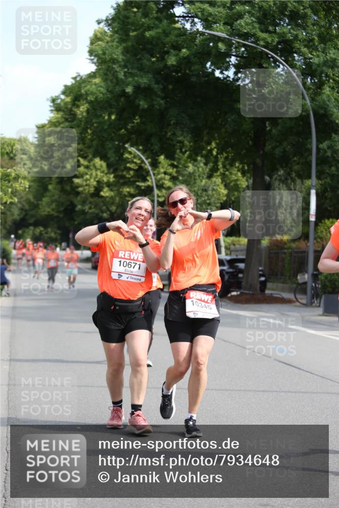 15.06.2025 - REWE Women's Run Jannik Wohlers http://msf.ph/oto/7934648 15.06.2025 09:52:21 Laufen 10671, 10345 meine-sportfotos.de
