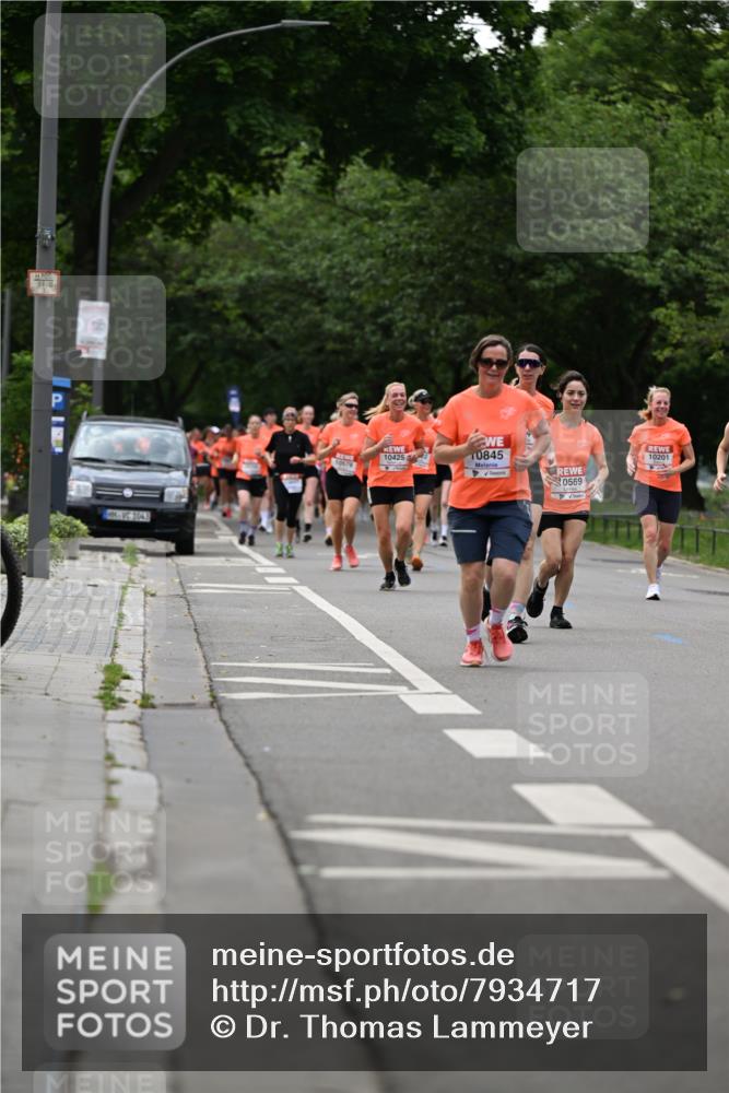 15.06.2025 - REWE Women's Run Dr. Thomas Lammeyer http://msf.ph/oto/7934717 15.06.2025 09:18:40 Laufen 1043, 0845, 0569 meine-sportfotos.de