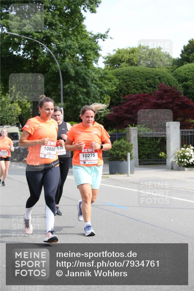 15.06.2025 - REWE Women's Run Jannik Wohlers http://msf.ph/oto/7934761 15.06.2025 09:52:36 Laufen 10814, 10850, 536, 10275 meine-sportfotos.de