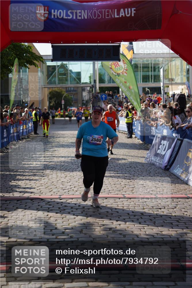 13.06.2025 - Holstenköstenlauf Felixshl http://msf.ph/oto/7934792 13.06.2025 18:04:04 Laufen 2580, 2756, 3009, 3835 meine-sportfotos.de