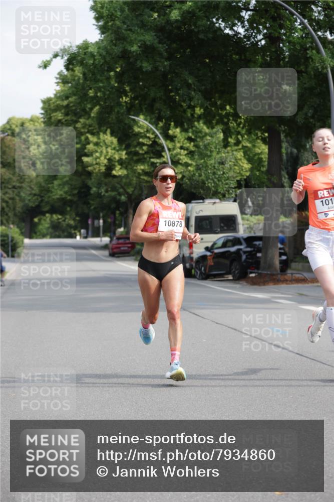 15.06.2025 - REWE Women's Run Jannik Wohlers http://msf.ph/oto/7934860 15.06.2025 08:37:54 Laufen 10878, 101 meine-sportfotos.de