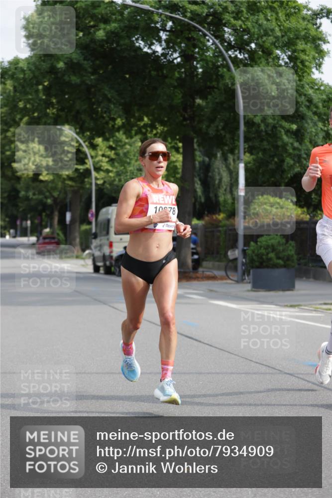 15.06.2025 - REWE Women's Run Jannik Wohlers http://msf.ph/oto/7934909 15.06.2025 08:37:55 Laufen 1078 meine-sportfotos.de