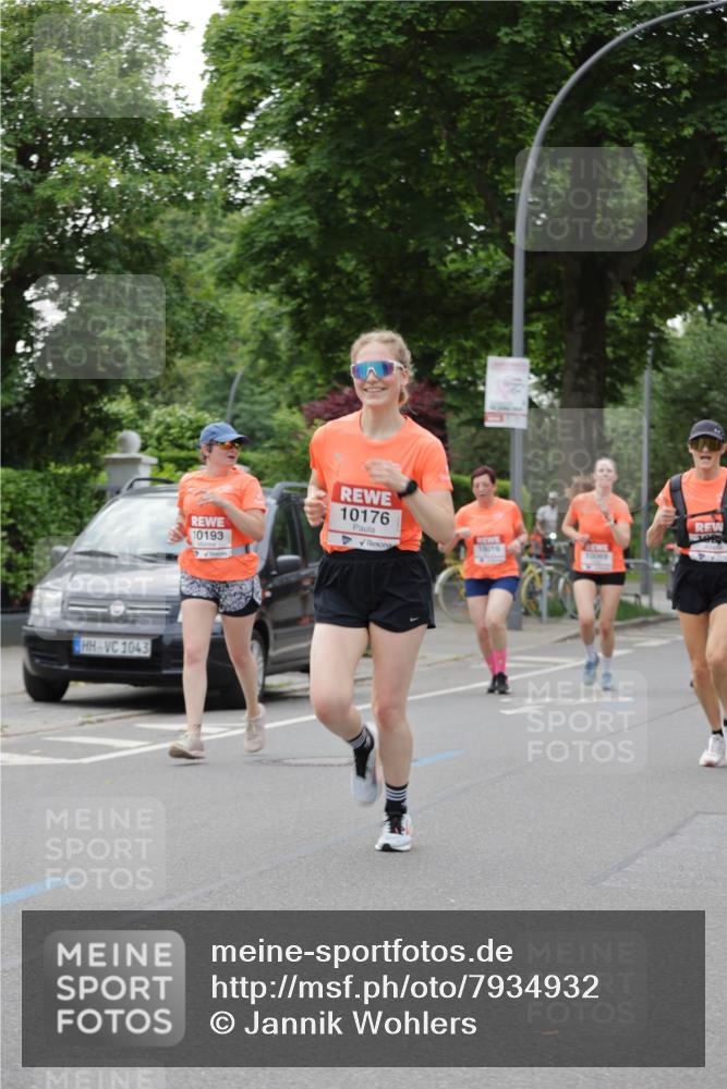 15.06.2025 - REWE Women's Run Jannik Wohlers http://msf.ph/oto/7934932 15.06.2025 08:25:49 Laufen 1043, 10176, 1980, 10193, 10016, 10069 meine-sportfotos.de