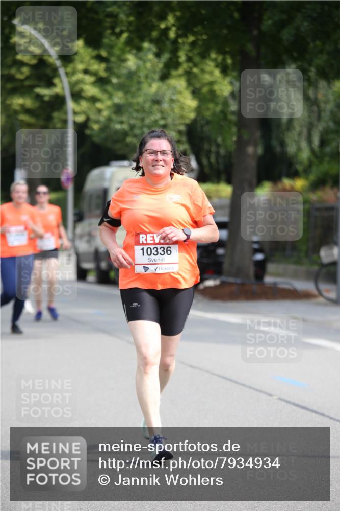 15.06.2025 - REWE Women's Run Jannik Wohlers http://msf.ph/oto/7934934 15.06.2025 09:52:48 Laufen 10336 meine-sportfotos.de