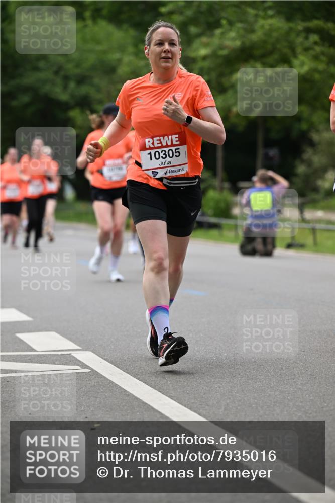 15.06.2025 - REWE Women's Run Dr. Thomas Lammeyer http://msf.ph/oto/7935016 15.06.2025 09:18:54 Laufen 10305 meine-sportfotos.de