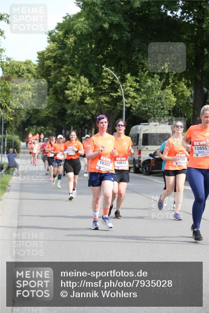 15.06.2025 - REWE Women's Run Jannik Wohlers http://msf.ph/oto/7935028 15.06.2025 09:52:53 Laufen 10755, 10303, 10633, 0735, 10855 meine-sportfotos.de