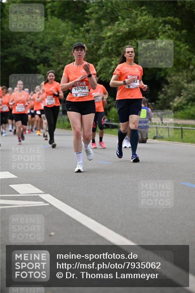 15.06.2025 - REWE Women's Run Dr. Thomas Lammeyer http://msf.ph/oto/7935062 15.06.2025 09:18:56 Laufen 10766 meine-sportfotos.de