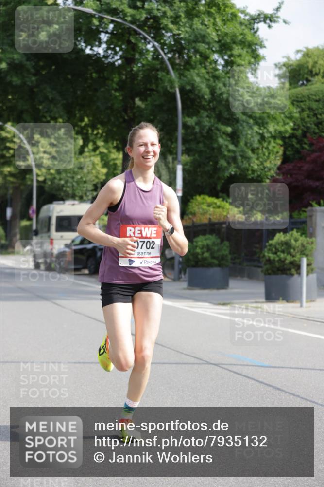 15.06.2025 - REWE Women's Run Jannik Wohlers http://msf.ph/oto/7935132 15.06.2025 08:38:46 Laufen 702 meine-sportfotos.de