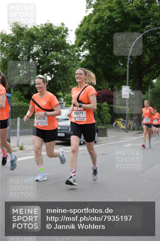 15.06.2025 - REWE Women's Run Jannik Wohlers http://msf.ph/oto/7935197 15.06.2025 08:25:53 Laufen 10070, 1043, 10071, 10328 meine-sportfotos.de