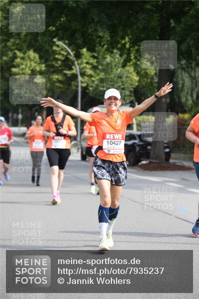 15.06.2025 - REWE Women's Run Jannik Wohlers http://msf.ph/oto/7935237 15.06.2025 09:53:00 Laufen 10427 meine-sportfotos.de