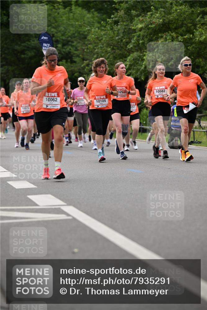 15.06.2025 - REWE Women's Run Dr. Thomas Lammeyer http://msf.ph/oto/7935291 15.06.2025 09:19:02 Laufen 10062, 0175, 10105, 10573, 029, 267, 10582, 15 meine-sportfotos.de