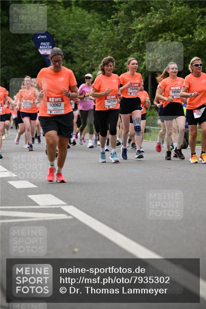 15.06.2025 - REWE Women's Run Dr. Thomas Lammeyer http://msf.ph/oto/7935302 15.06.2025 09:19:02 Laufen 06, 00, 1057, 10062, 10293, 10582, 10105, 102 meine-sportfotos.de