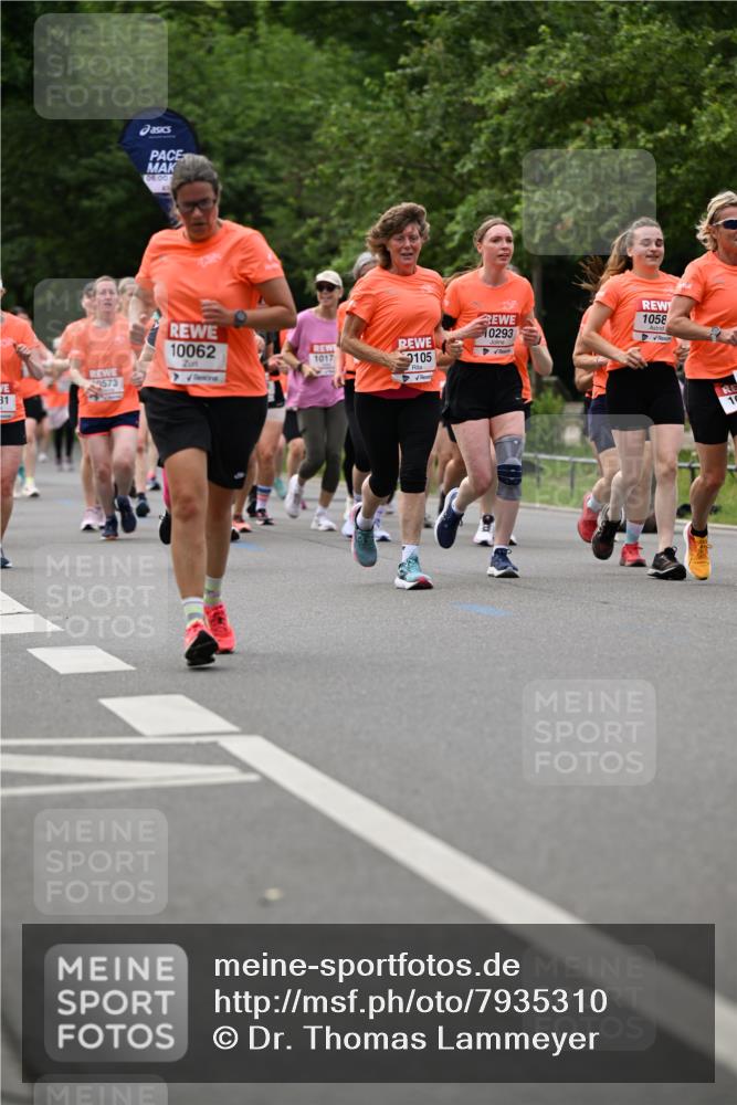 15.06.2025 - REWE Women's Run Dr. Thomas Lammeyer http://msf.ph/oto/7935310 15.06.2025 09:19:02 Laufen 06, 00, 10293, 1017, 0105, 31, 0573, 10062, 1058, 19 meine-sportfotos.de