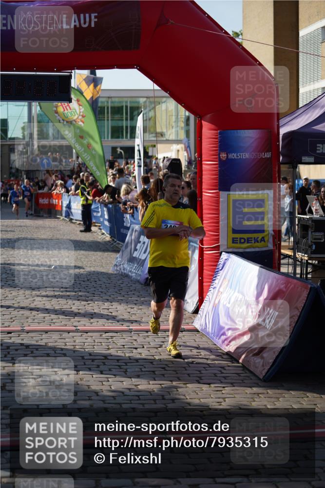 13.06.2025 - Holstenköstenlauf Felixshl http://msf.ph/oto/7935315 13.06.2025 18:04:21 Laufen 2491, 2885, 2990, 3034, 3276, 3728 meine-sportfotos.de