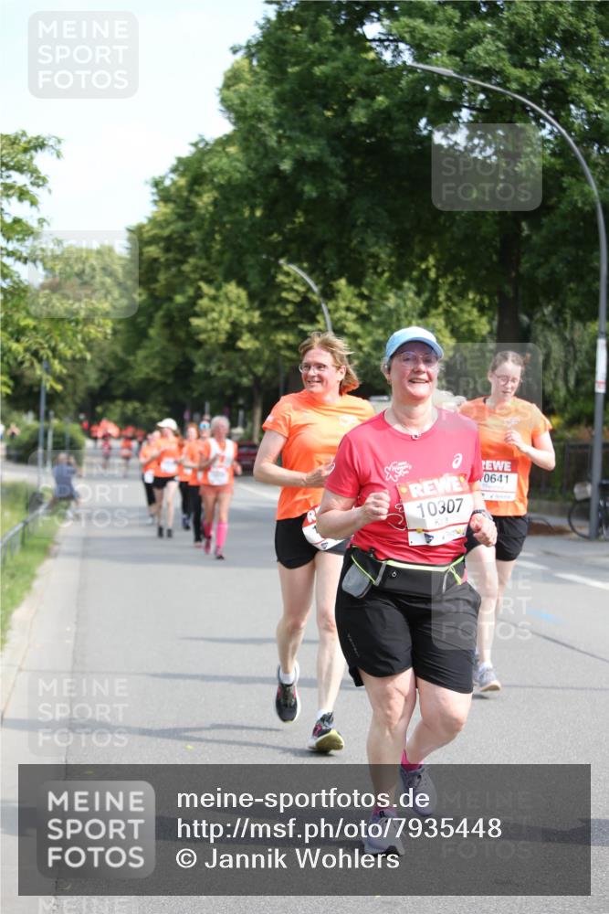 15.06.2025 - REWE Women's Run Jannik Wohlers http://msf.ph/oto/7935448 15.06.2025 09:53:07 Laufen 0641, 10307 meine-sportfotos.de