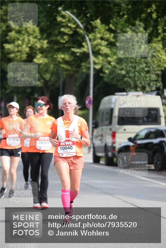 15.06.2025 - REWE Women's Run Jannik Wohlers http://msf.ph/oto/7935520 15.06.2025 09:53:10 Laufen 10208, 10509, 10040 meine-sportfotos.de