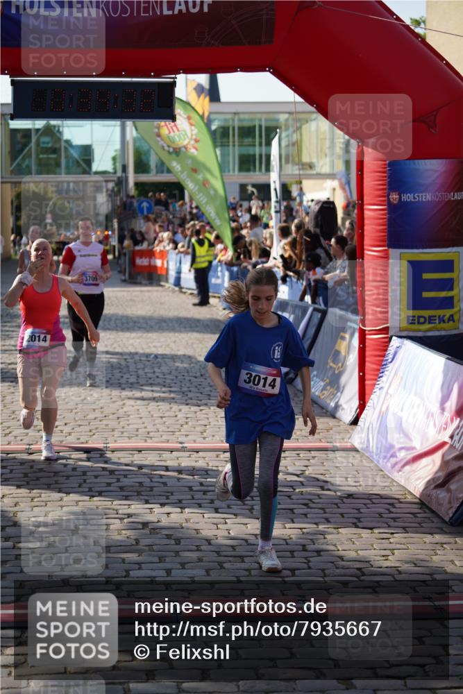 13.06.2025 - Holstenköstenlauf Felixshl http://msf.ph/oto/7935667 13.06.2025 18:04:33 Laufen 2014, 2718, 2806, 2990, 3014, 3709, 3728 meine-sportfotos.de