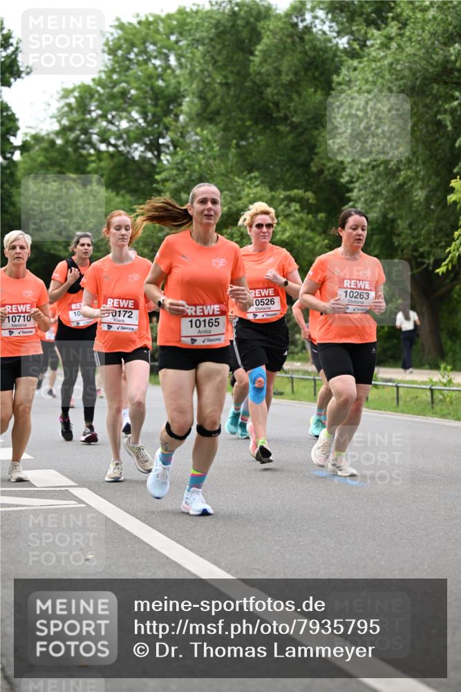 15.06.2025 - REWE Women's Run Dr. Thomas Lammeyer http://msf.ph/oto/7935795 15.06.2025 09:19:12 Laufen 10, 10710, 0526, 10263, 10165, 0172 meine-sportfotos.de