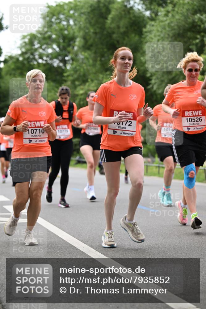 15.06.2025 - REWE Women's Run Dr. Thomas Lammeyer http://msf.ph/oto/7935852 15.06.2025 09:19:14 Laufen 172, 10445, 1014, 10710, 10779, 10526 meine-sportfotos.de