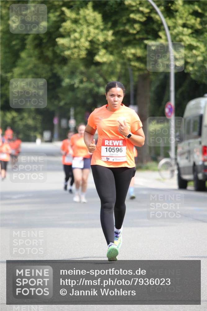 15.06.2025 - REWE Women's Run Jannik Wohlers http://msf.ph/oto/7936023 15.06.2025 09:53:45 Laufen 10596 meine-sportfotos.de