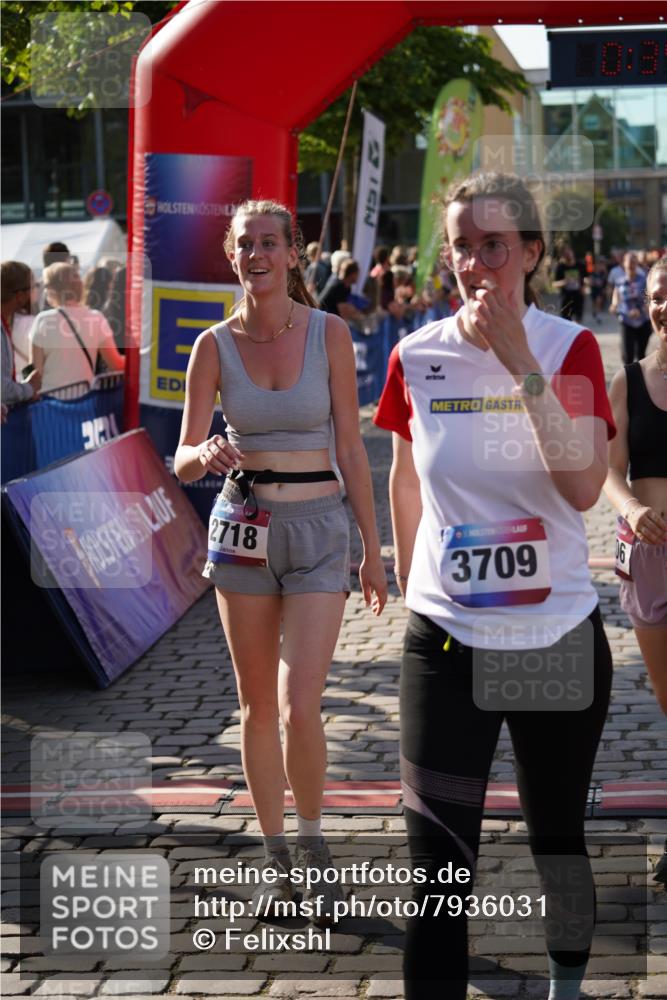 13.06.2025 - Holstenköstenlauf Felixshl http://msf.ph/oto/7936031 13.06.2025 18:04:39 Laufen 2286, 2718, 2806, 3163, 3709, 3938, 3939 meine-sportfotos.de