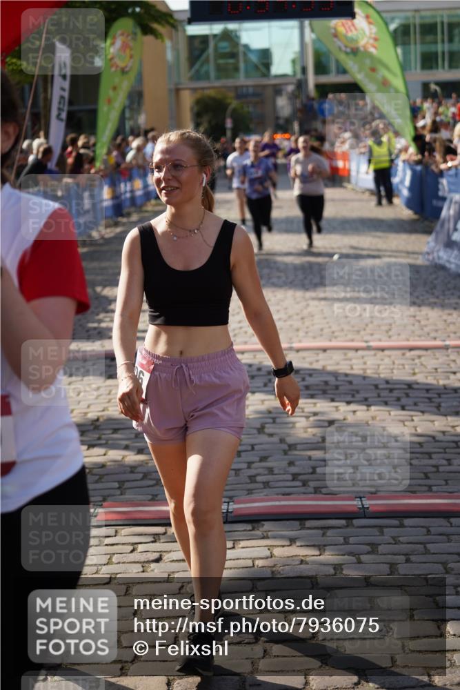 13.06.2025 - Holstenköstenlauf Felixshl http://msf.ph/oto/7936075 13.06.2025 18:04:40 Laufen 2286, 2718, 2806, 3163, 3938, 3939 meine-sportfotos.de